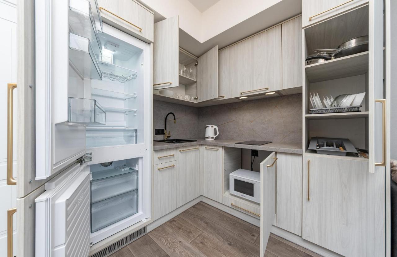 Квартира В Жк Лебединый, Ревуцкого 40 В, Метро Харьковская Позняки Kiev Extérieur photo